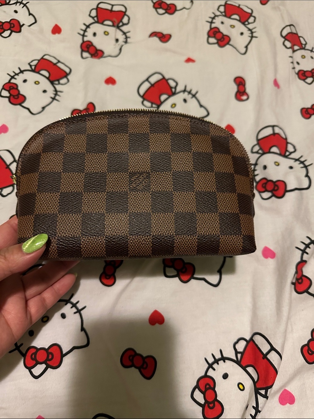 Louis Vuitton Cosmetic Pouch MM in Damier Ebene (discontinued)